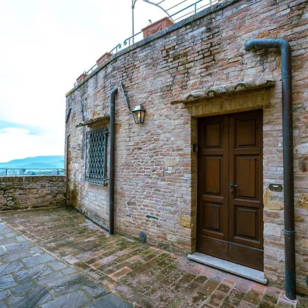 Tuscan Palace - Petit Apartment